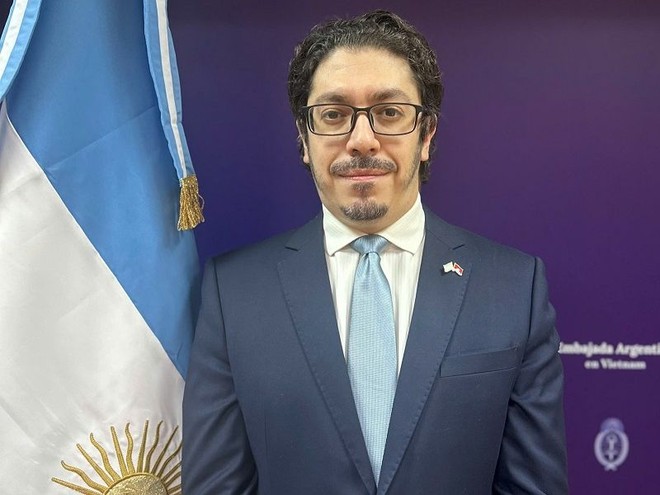 Ông Francisco Jose Franco Martinez, Phó Đại sứ và Trưởng Bộ phận Kl992 cổng game cá cược, Thương mại và Kl99ok phiên bản mới, Đại sứ quán Argentina tại Việt Nam