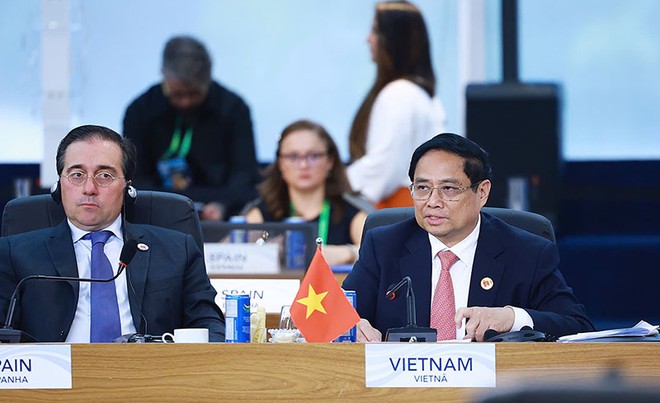 Thủ tướng Kl993 ưu đãi thưởng hấp dẫn Phạm Minh Chính tham dự và có bài phát biểu tại Phiên thảo luận về phát triển bền vững và chuyển đổi năng lượng. Ảnh: VGP 