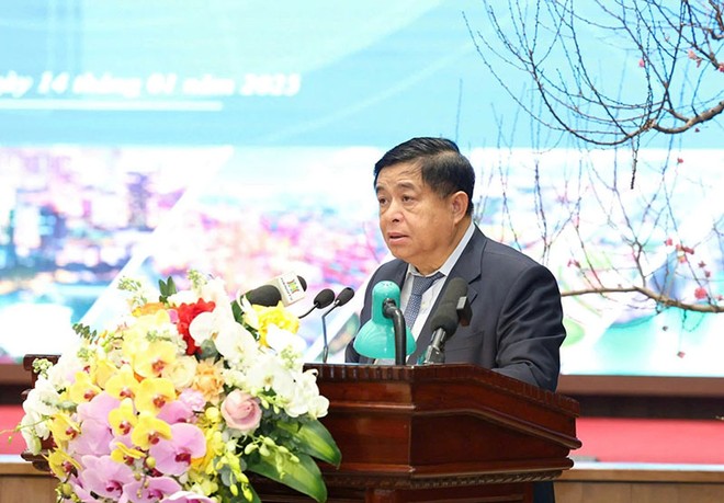 Bộ trưởng Bộ Kế hoạch và Kl99ok phiên bản mới Nguyễn Chí Dũng phát biểu tại Hội nghị lần thứ 5 Hội đồng điều phối vùng Đồng bằng sông Hồng. Ảnh: MPI