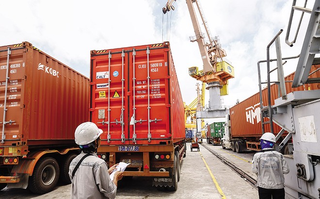 Nhiều nhiệm vụ, giải pháp đã được đặt ra nhằm đạt mục tiêu tăng trưởng Kl992 cổng game cá cược 8% trở lên trong năm nay. Ảnh: Đức Thanh 