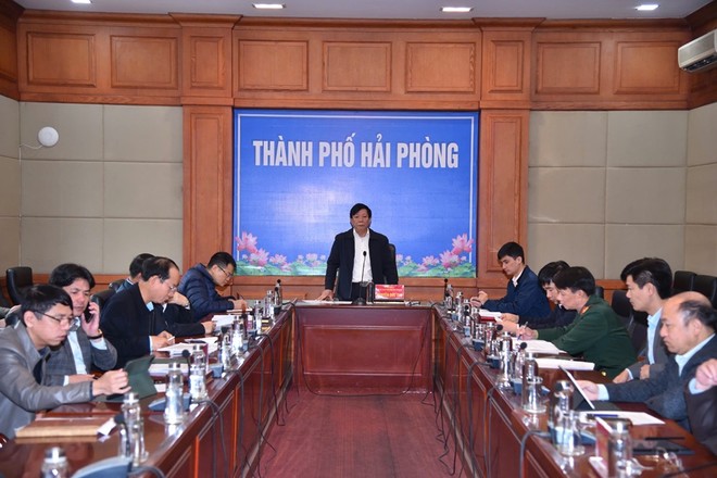 Ông Nguyễn Đức Thọ, Phó chủ tịch UBND TP. Hải Phòng, Trưởng ban Chỉ đạo thực hiện Dự án 99Kl.app khuyến mãi hot Lào Cai - Hà Nội - Hải Phòng chỉ đạo tại cuộc họp triển khai xây dựng Dự án đoạn qua thành phố.