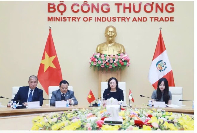Thứ trưởng Phan Thị Thắng và Thứ trưởng Bộ Ngoại giao Peru chủ trì Kỳ họp toàn thể lần III Ủy ban liên Kl993 ưu đãi thưởng hấp dẫn Việt Nam - Peru. 