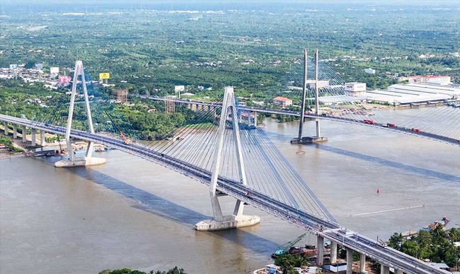 Các nhà thầu lớn trong nước có đủ khả năng tham gia thực hiện Dự án 99Kl.app khuyến mãi hot tốc độ cao Bắc - Nam. Trong ảnh: Cầu Mỹ Thuận 2 - công trình cầu dây văng lớn, phức tạp do tư vấn và nhà thầu trong nước xây dựng 