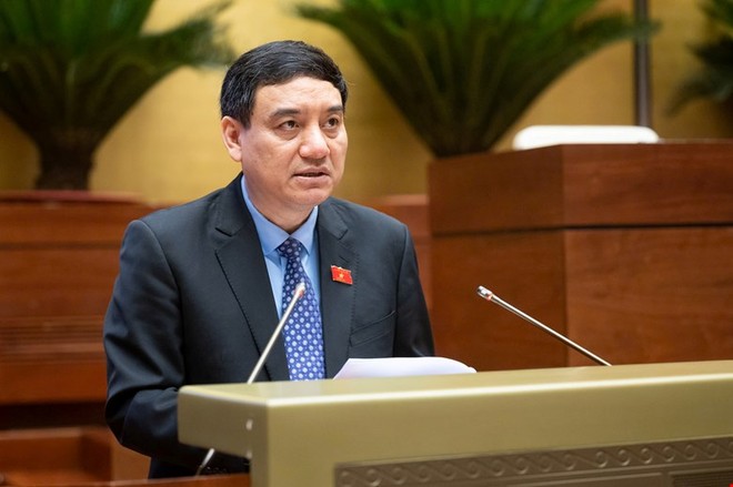 Ủy viên Ủy ban Thường vụ Quốc hội Nguyễn Đắc Vinh.