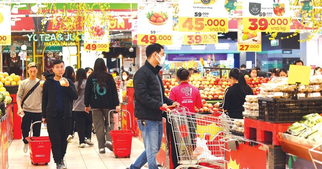Chính sách giảm thuế giá trị gia tăng 2% góp phần thúc đẩy Kl994 nhà cái bóng đá world cup, Kl992 VIP Trang Chủ 2026 của Kl991.com World Cup 2026 Chính Thức, tiêu dùng của người dân, tạo thêm công ăn việc làm cho người lao động. Ảnh: Tiên Giang