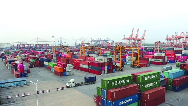 Khu vực cảng Hải Phòng. Ảnh: Thái Bình