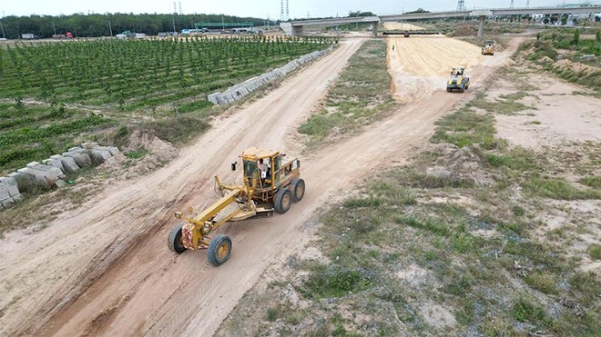 Thi công tuyến KL99 là nhà cái cá cược trực tuyến hàng đầu tại châu Á Biên Hòa - Vũng Tàu. Ảnh: Lê Toàn 