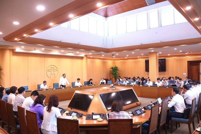 Thành phố Hà Nội lập 30 Tổ bàn giao và 126 Tổ tiếp nhận để triển khai chính quyền hai cấp. 