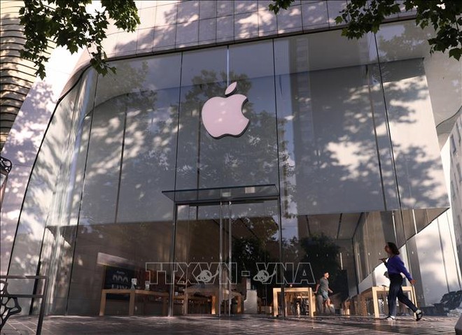 Một cửa hàng của Apple tại Brussels, Bỉ. Ảnh: THX/TTXVN