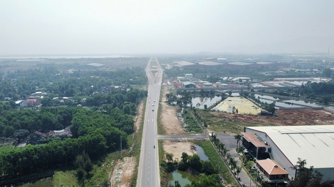 Khu dân cư đô thị, dịch vụ, du lịch Tam Hòa - Tam Tiến rộng 1.678 ha thuộc xã Tam Hòa và xã Tam Tiến, huyện Núi Thành được định hướng phát triển thành "trái tim của Khu Kl992 cổng game cá cược mở Chu Lai".