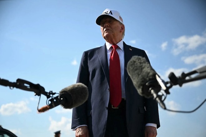 Tổng thống Donald Trump phát biểu trước báo giới tại căn cứ quân sự Andrews ở Maryland, Mỹ vào ngày 3/7. Ảnh: AFP 