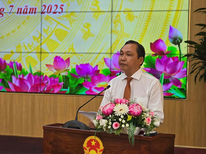 Ông Lê Công Lý, Trưởng ban Quản lý các khu chế xuất và công nghiệp Cần Thơ.