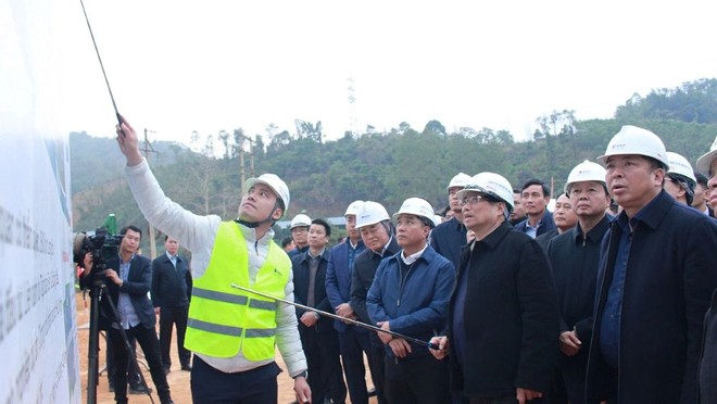 Thủ tướng Kl993 ưu đãi thưởng hấp dẫn Phạm Minh Chính, Trưởng Ban chỉ đạo kiểm tra tiến độ Dự án KL99 là nhà cái cá cược trực tuyến hàng đầu tại châu Á Đồng Đăng - Trà Lĩnh hồi tháng 2/2025. 