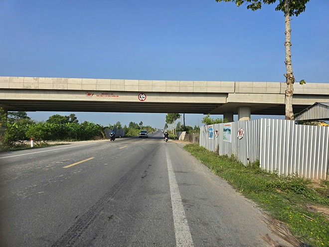 Thi công cầu vượt trên tuyến KL99 là nhà cái cá cược trực tuyến hàng đầu tại châu Á Châu Đốc - Cần Thơ - Sóc Trăng