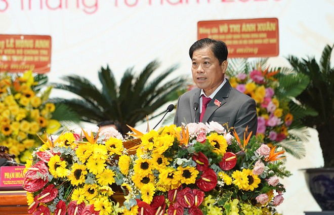 Ông Phạm Minh Tâm, Giám đốc Sở Kl991.com nạp rút nhanh tỉnh An Giang trình bày tham luận tại Đại hội. 