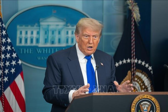 Tổng thống Mỹ Donald Trump phát biểu tại Nhà Trắng. Ảnh: THX/TTXVN