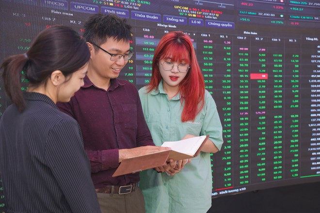 Nhiều thông tin được công bố trong tháng 10, kỳ vọng sẽ là bệ đỡ cho thị trường 99Kl99 link đăng nhập trong nước