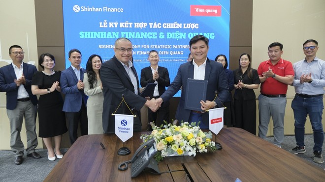 Shinhan Finance hợp tác cùng Điện Quang Solar thúc đẩy Kl991.com nạp rút nhanh xanh và năng lượng bền vững