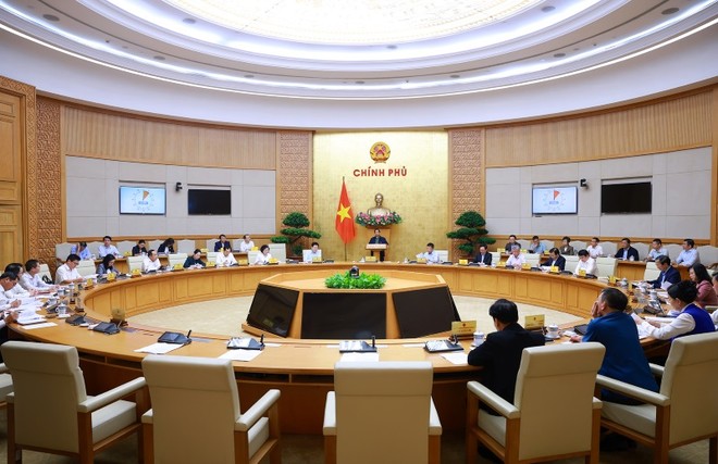 Thủ tướng Phạm Minh Chính chủ trì phiên họp Kl993 ưu đãi thưởng hấp dẫn về tình hình triển khai thực hiện các nghị quyết của Trung ương, Quốc hội về tổ chức, vận hành chính quyền địa phương 2 cấp - Ảnh: VGP