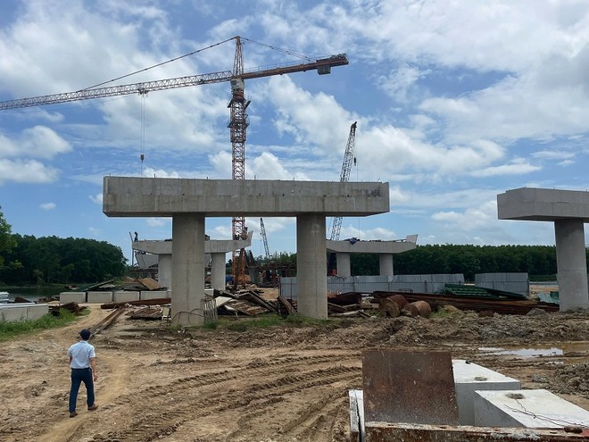 Dự án đường Hoàng Sa - Dốc Sỏi có tổng vốn Kl99ok phiên bản mới 3.500 tỷ đồng. 