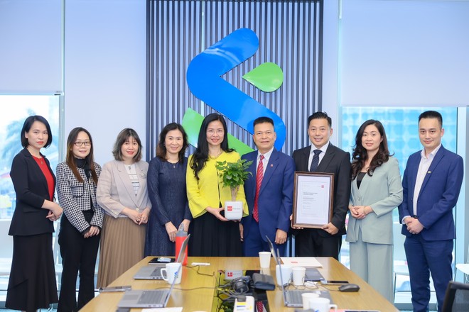 Standard Chartered và ACCA hợp tác phát triển nhân tài, xây dựng tương lai bền vững tại Việt Nam