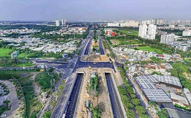 Dự án đường trục Bắc - Nam, TP.HCM điểm đầu nối với đường Nguyễn Văn Linh - Ảnh: L.M