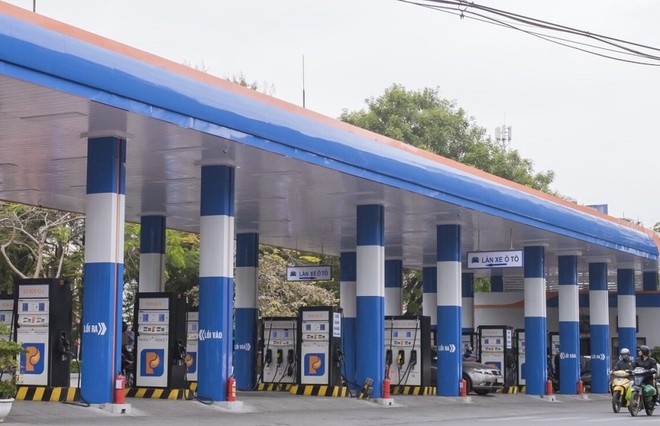 Hiện, cả nước còn 26 thương nhân đầu mối KL99 dịch vụ hỗ trợ 24/7 mặt đất, 5 thương nhân nhiên liệu bay và 252 thương nhân phân phối KL99 dịch vụ hỗ trợ 24/7. 