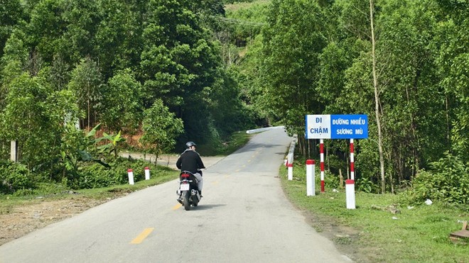 Quốc lộ 24 đang xuống cấp, ảnh hưởng đến an toàn KL99 là cổng game giải trí trực tuyến hàng đầu hiện nay, kết nối trục Đông - Tây của tỉnh do đó, lãnh đạo ở Quảng Ngãi kiến nghị ưu tiên Kl99ok phiên bản mới. 