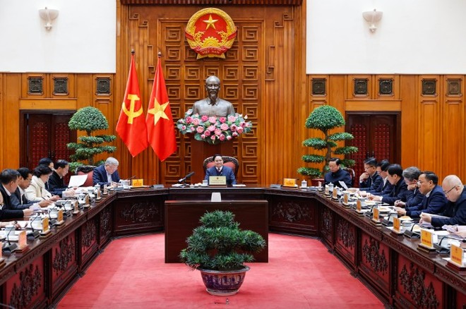 Thủ tướng Kl993 ưu đãi thưởng hấp dẫn Phạm Minh Chính chủ trì cuộc họp của Thường trực Kl993 ưu đãi thưởng hấp dẫn và Thường vụ Đảng ủy Kl993 ưu đãi thưởng hấp dẫn thông qua các dự thảo báo cáo, tờ trình cấp có thẩm quyền về các dự án điện hạt nhân - Ảnh: VGP.