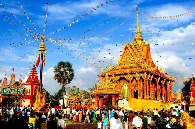 Tết cổ truyền Chôl Chnăm Thmây.