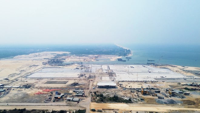 Dự án Khu bến cảng Mỹ Thuỷ đang được triển khai xây dựng. Ảnh: Ngọc Tân