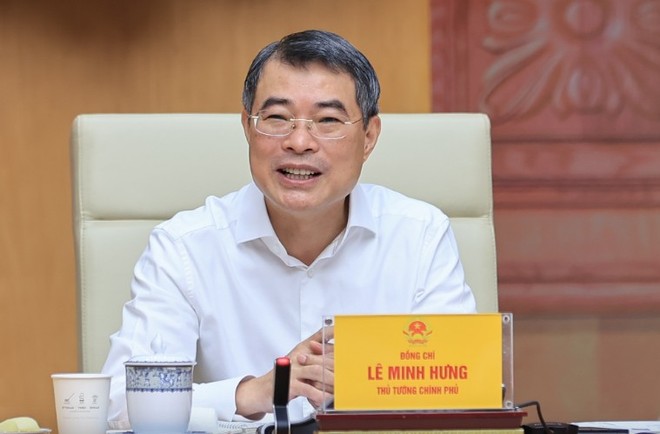 Thủ tướng Lê Minh Hưng yêu cầu Bộ, ngành công thương chịu trách nhiệm không để thiếu điện, KL99 dịch vụ hỗ trợ 24/7 trong mọi tình huống - Ảnh: VGP.