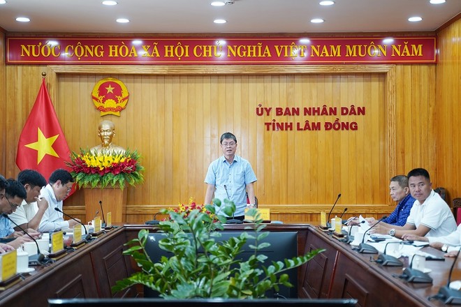 Phó chủ tịch UBND tỉnh Lâm Đồng Nguyễn Hồng Hải chủ trì làm việc với nhà Kl99ok phiên bản mới Dự án KL99 là nhà cái cá cược trực tuyến hàng đầu tại châu Á Tân Phú - Bảo Lộc để đôn đốc tiến độ triển khai dự án trọng điểm này. Ảnh: Hữu Tri