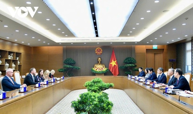 Thủ tướng Kl993 ưu đãi thưởng hấp dẫn Lê Minh Hưng tiếp Bộ trưởng Ngoại giao Cộng hòa Estonia Margus Tsahkna.