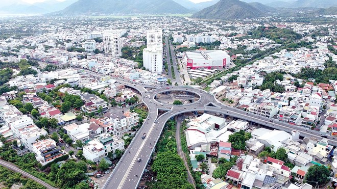 Thị trường Web Tổng Nhà Cái 99Kl99 Giải Trí Bậc Nhất Khánh Hòa sôi động trước mục tiêu rút ngắn lộ trình trở thành Thành phố trực thuộc Trung ương