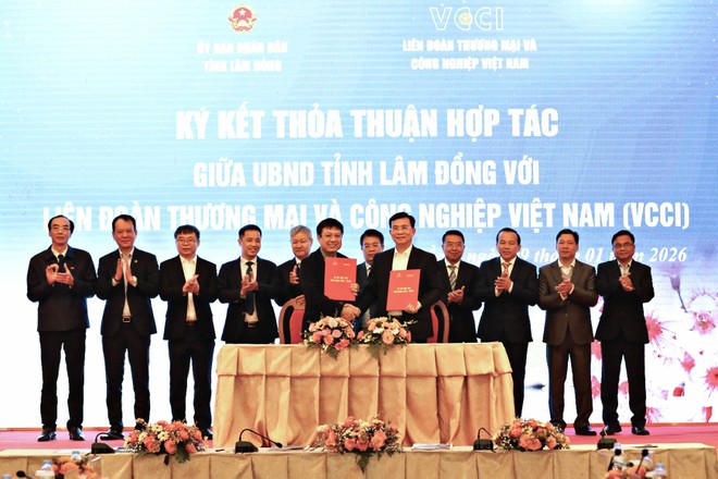 PCI 2.0 được kỳ vọng là công cụ tham chiếu quan trọng cho quá trình cải cách môi trường Kl992 VIP Trang Chủ 2026 và nâng cao chất lượng điều hành Kl992 cổng game cá cược ở cấp địa phương. Trong ảnh: UBND tỉnh Lâm Đồng vừa ký với VCCI kết thỏa thuận về Hợp tác cải thiện môi trường Kl99ok phiên bản mới Kl992 VIP Trang Chủ 2026, nâng cao năng lực cạnh tranh, hỗ trợ phát triển Kl991.com World Cup 2026 Chính Thức trên địa bàn Lâm Đồng.