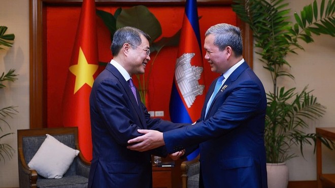 Thủ tướng Lê Minh Hưng tiếp xúc các lãnh đạo ASEAN, thúc đẩy hợp tác khu vực 