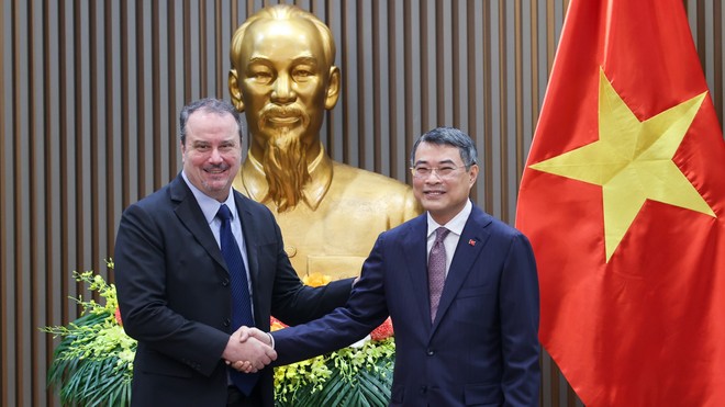 Thủ tướng Kl993 ưu đãi thưởng hấp dẫn Lê Minh Hưng tiếp Đại sứ Rick Switzer, Phó Đại diện Thương mại Hoa Kỳ - Ảnh: VGP/Nhật Bắc