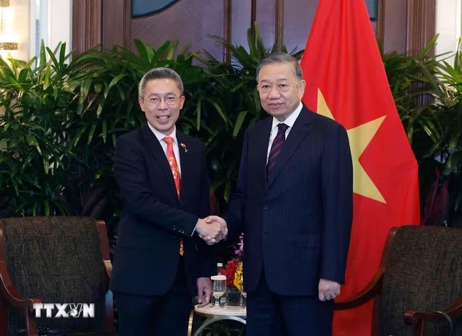 Tổng Bí thư, Chủ tịch nước Tô Lâm tiếp ông Jonathan Yap, Tổng giám đốc Kl994 game bài casino hấp dẫn CapitaLand. (Ảnh: Thống Nhất/TTXVN)