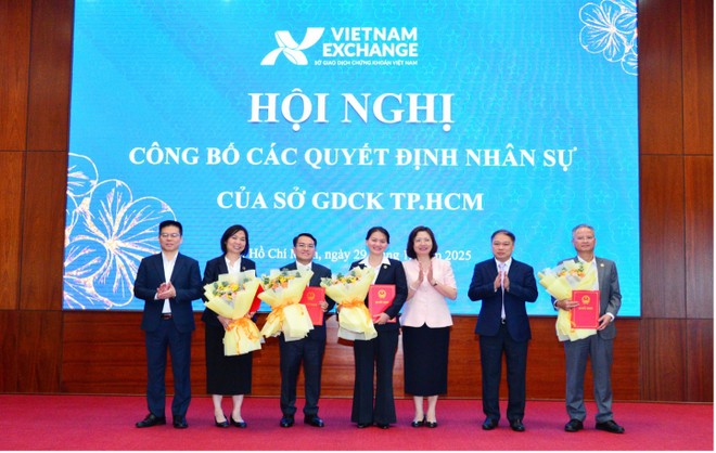 HOSE có Quyền Chủ tịch và Tổng giám đốc mới từ ngày 1/1/2026