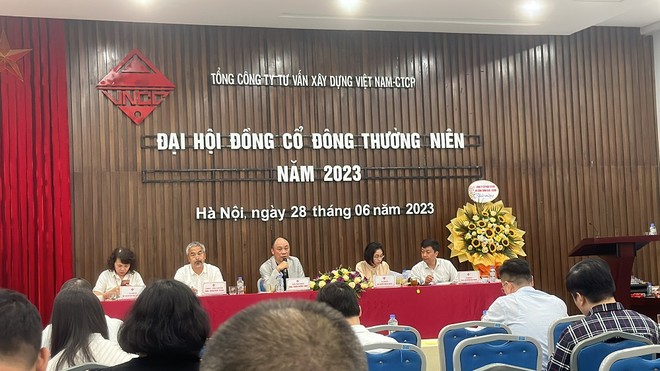 ĐHCĐ VNCC (VGV): Chủ tịch HĐQT không trả lời câu hỏi của Trang Chủ KL99Com Số 1 Link Đăng Ký KL999, viện cớ hết giờ để dừng chất vấn