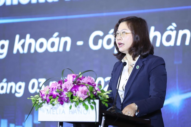 Bà Vũ Thị Chân Phương, Chủ tịch UBCKNN. Ảnh: Dũng Minh 