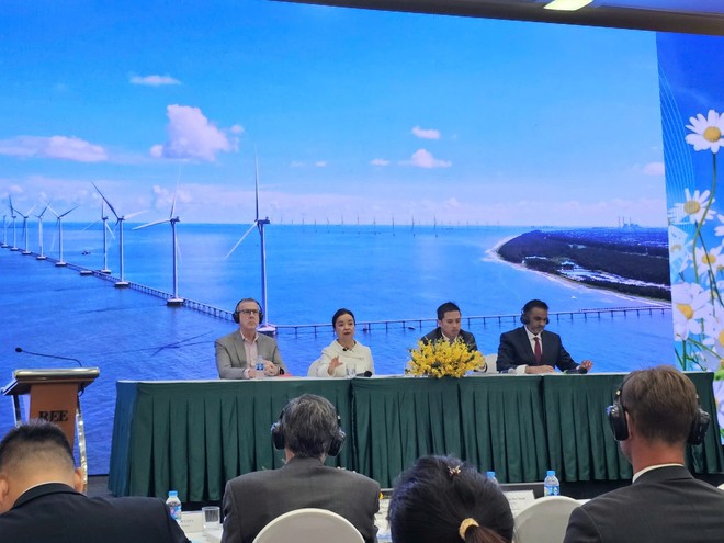 ĐHCĐ Cơ điện Lạnh (REE): Các nhà máy điện đang chạy hết công suất, mục tiêu đến 2030 đạt 3.000 MW