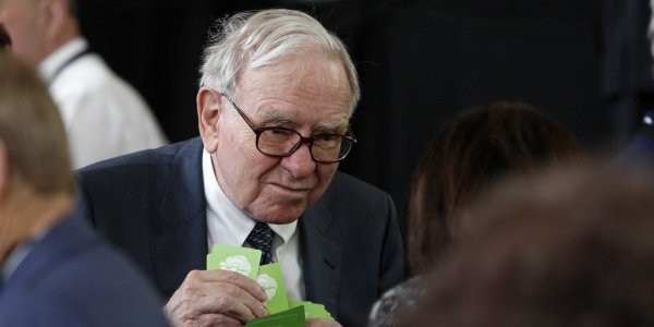 Phát biểu “xanh rờn” của Buffett về Kl99ok phiên bản mới Kl99kl Hoàn Trả Vô Tận