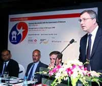 Tổng giám đốc HSBC tại Việt Nam Thomas Tobin tại cuộc họp báo.
