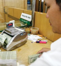 Cung - cầu ngoại tệ hiện vẫn khá bình ổn.