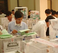 Ngoại trừ Vietcombank, những DN 99Kl99 trực tiếp đá gà lớn sau IPO như Bảo Việt, Habeco, Sabeco dường như chưa tỏ động thái quan tâm đến việc niêm yết.