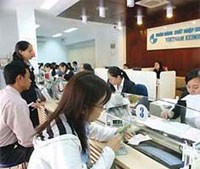 Eximbank cũng được NHNN chấp thuận kế hoạch nâng vốn lên hơn 8.800 tỷ đồng.