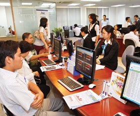 Tình hình Kl994 nhà cái bóng đá world cup - Kl992 VIP Trang Chủ 2026 của các công ty lớn sẽ quyết định xu hướng TTCK. Ảnh: Hoài Nam.