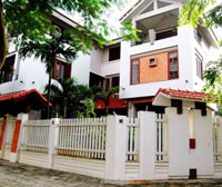 Tốc độ bán phân khúc cao cấp đã chậm lại